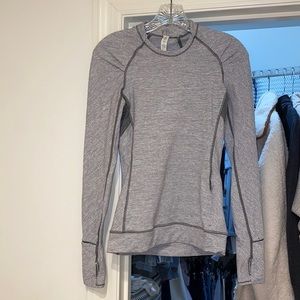 Lulu lemon sweater size 2